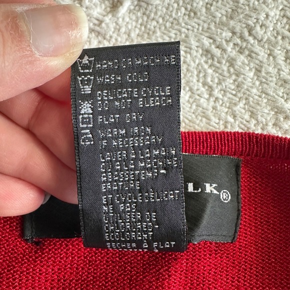 August Silk 100% Silk Red Knit Top Long Sleeve S Lightweight Capsule Minimalist - Picture 8 of 9